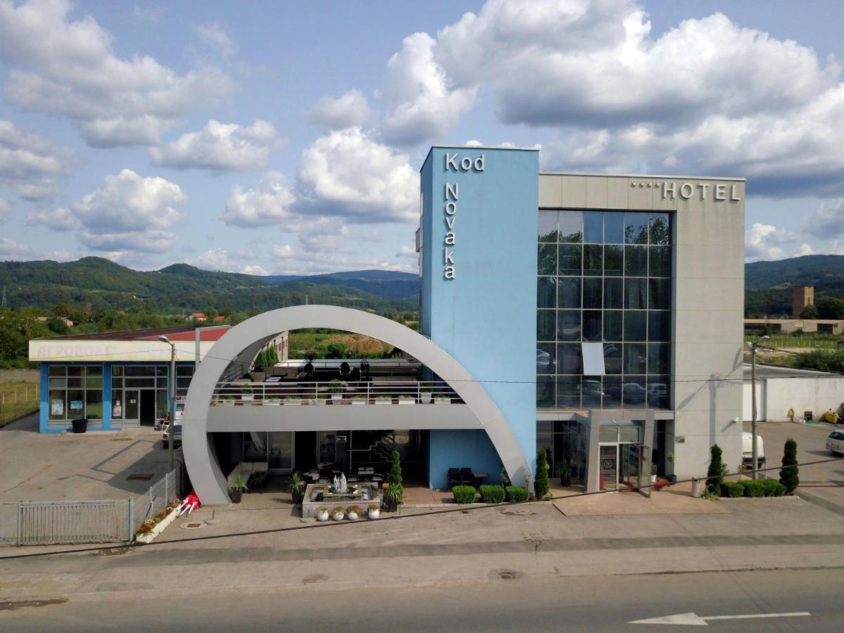 Hotel Novak Zvornik Zewnętrze zdjęcie