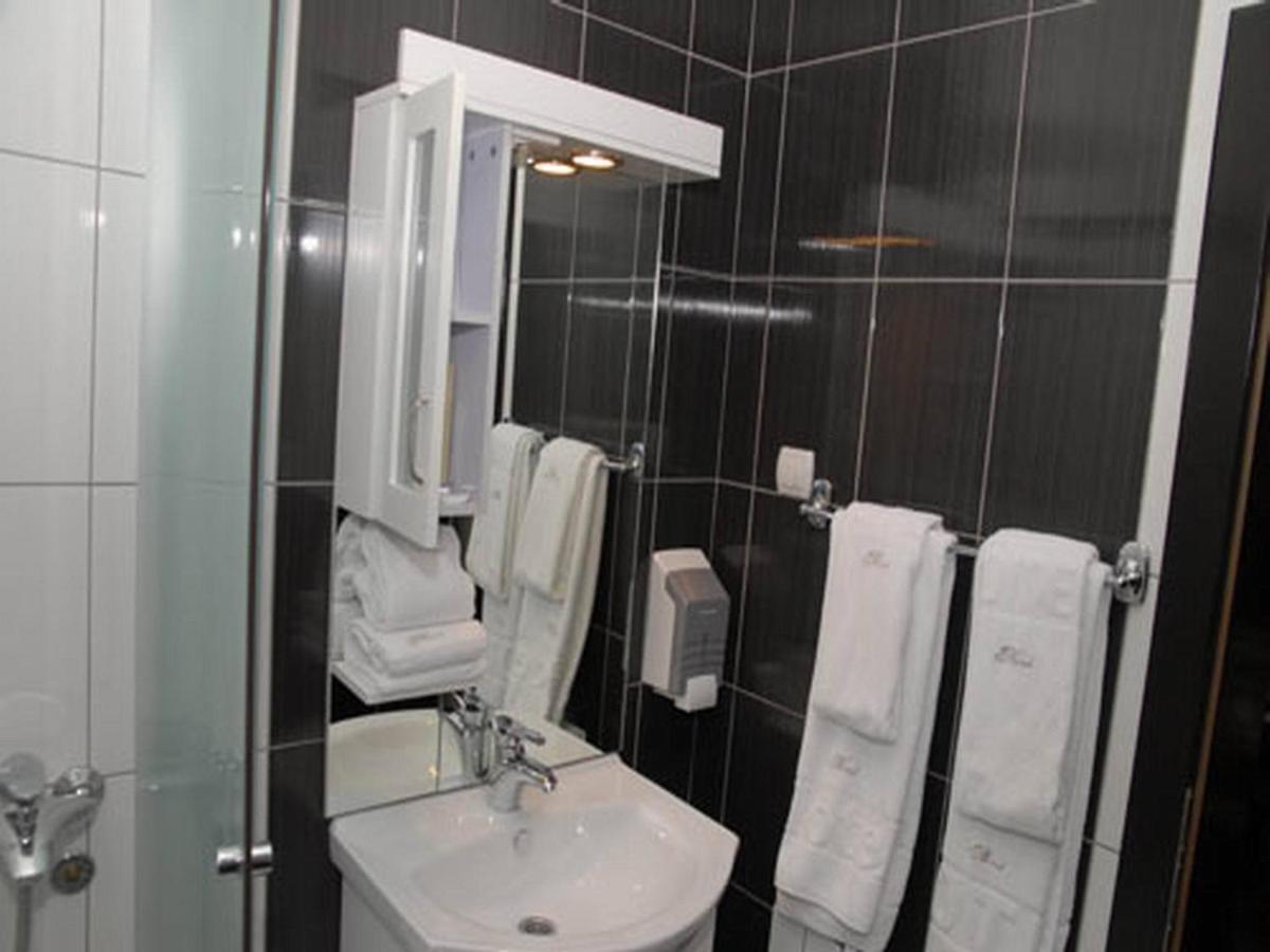Hotel Novak Zvornik Pokój zdjęcie