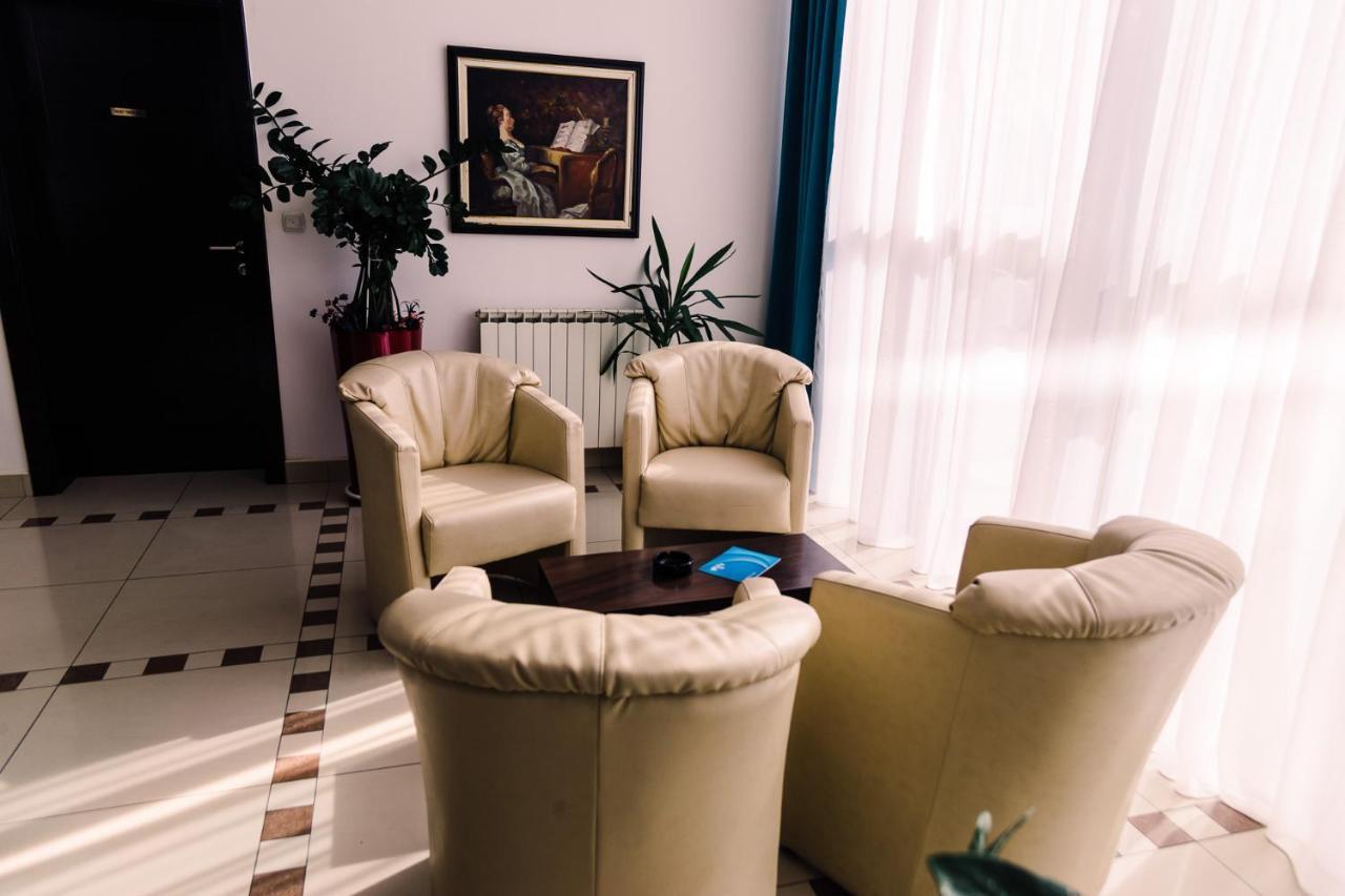 Hotel Novak Zvornik Zewnętrze zdjęcie