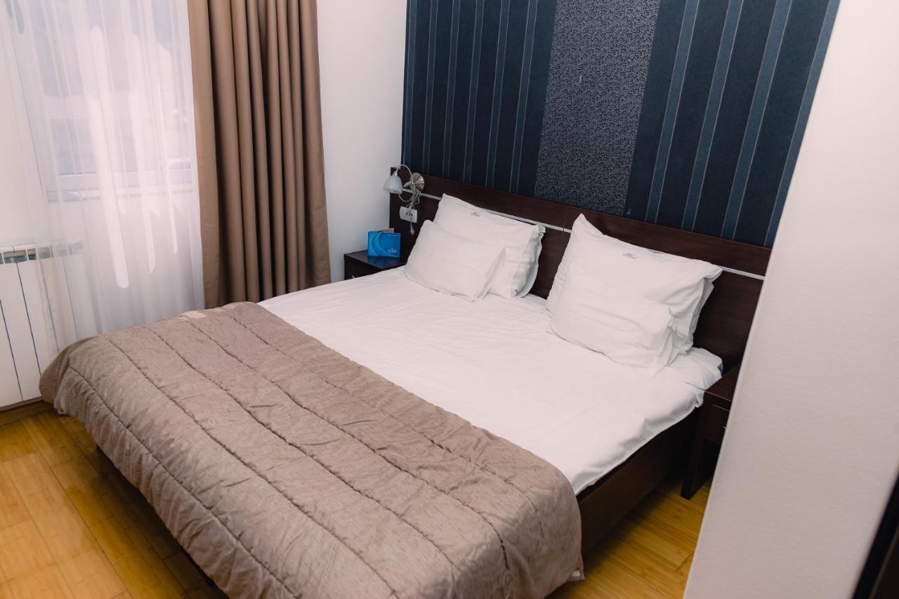 Hotel Novak Zvornik Zewnętrze zdjęcie