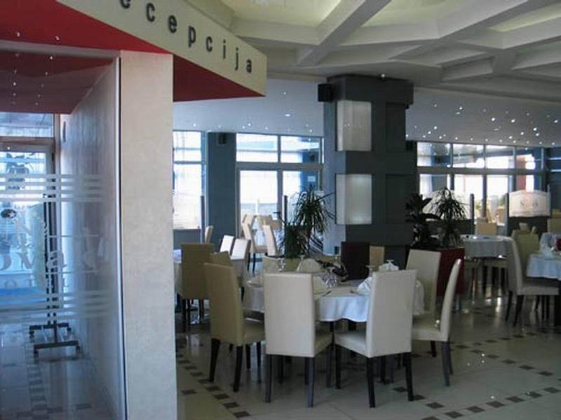 Hotel Novak Zvornik Zewnętrze zdjęcie
